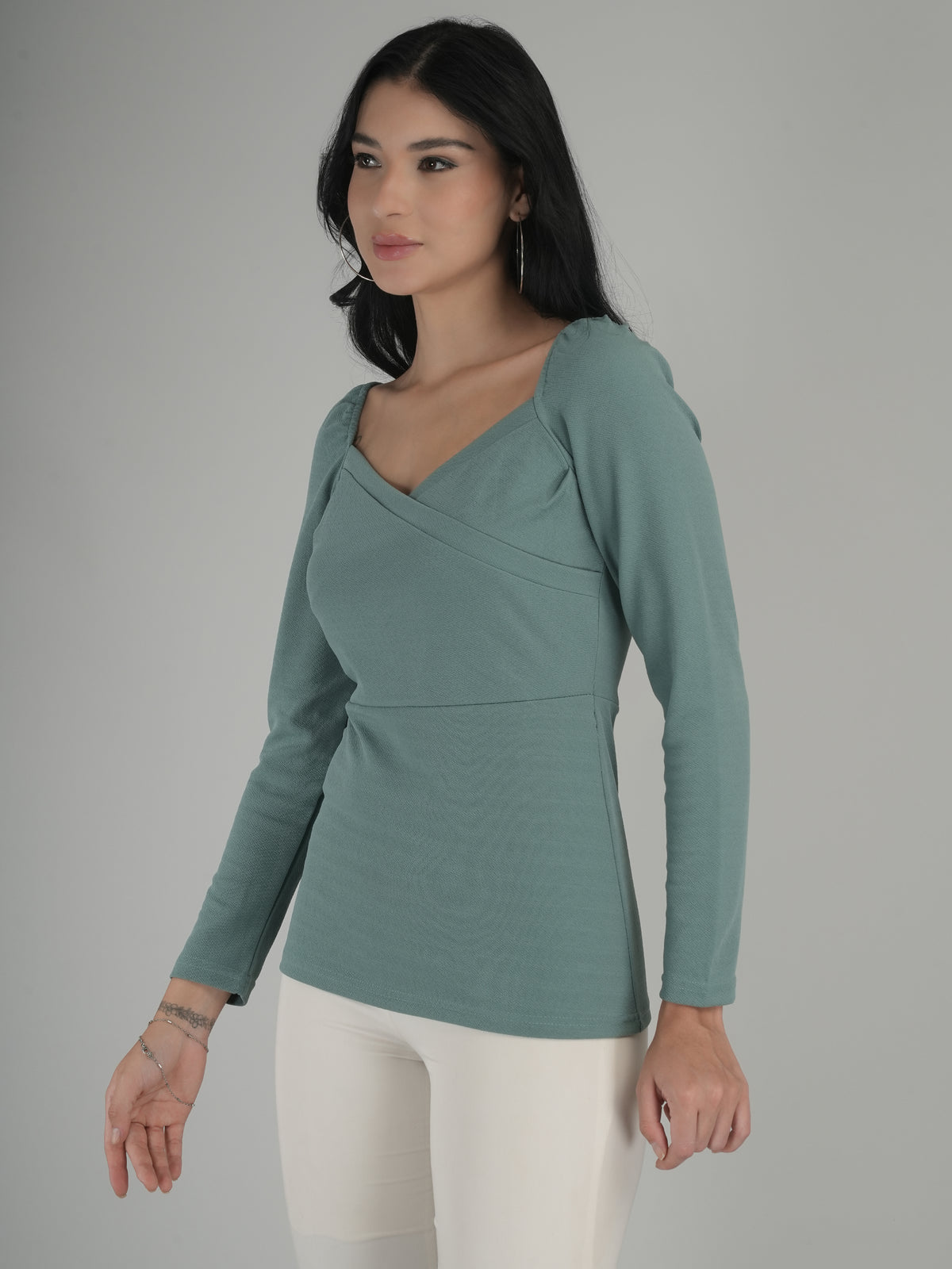 Elegant Hue Solid Crop Top