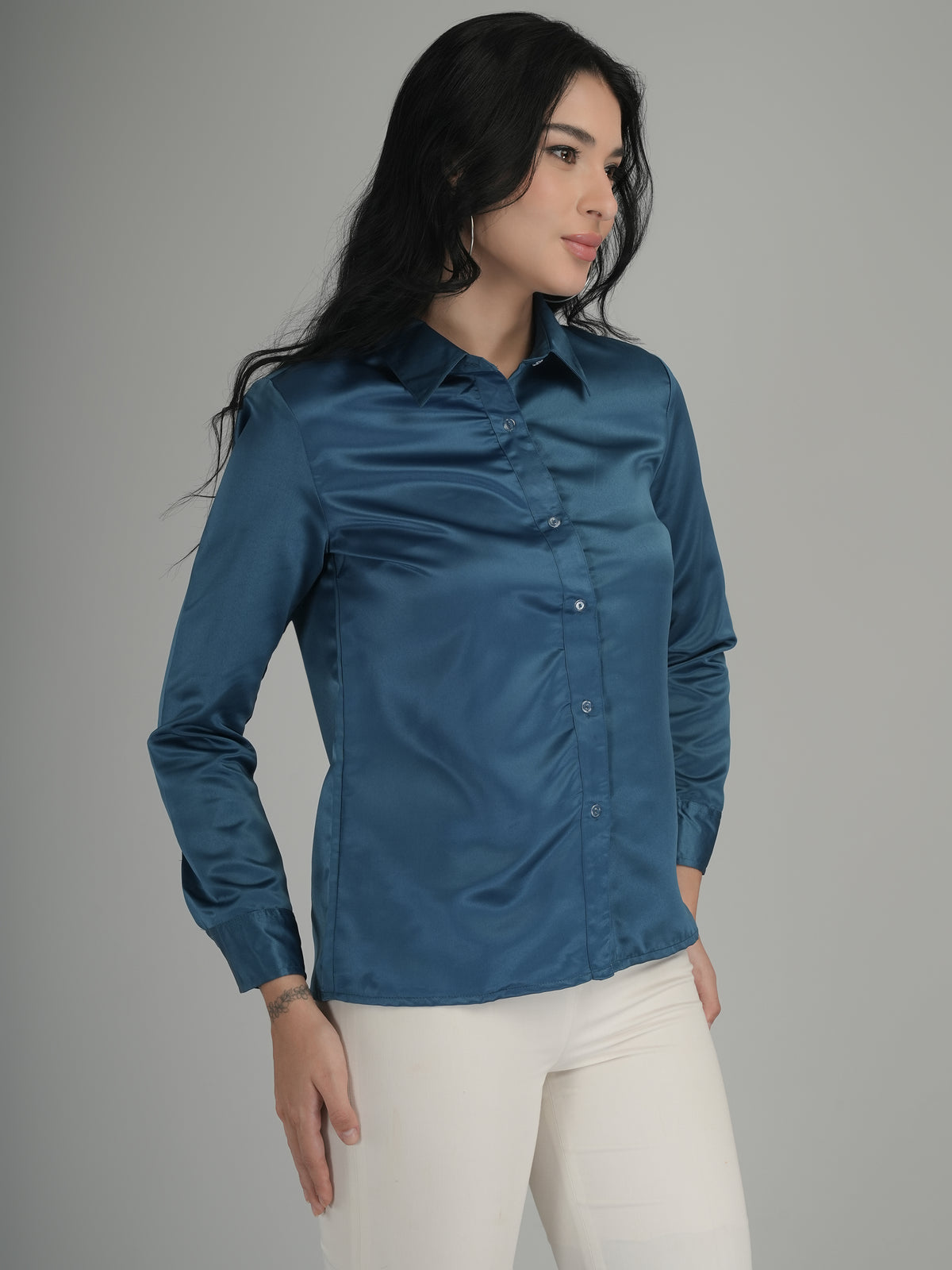 Minimalist Vibe Solid Shirt