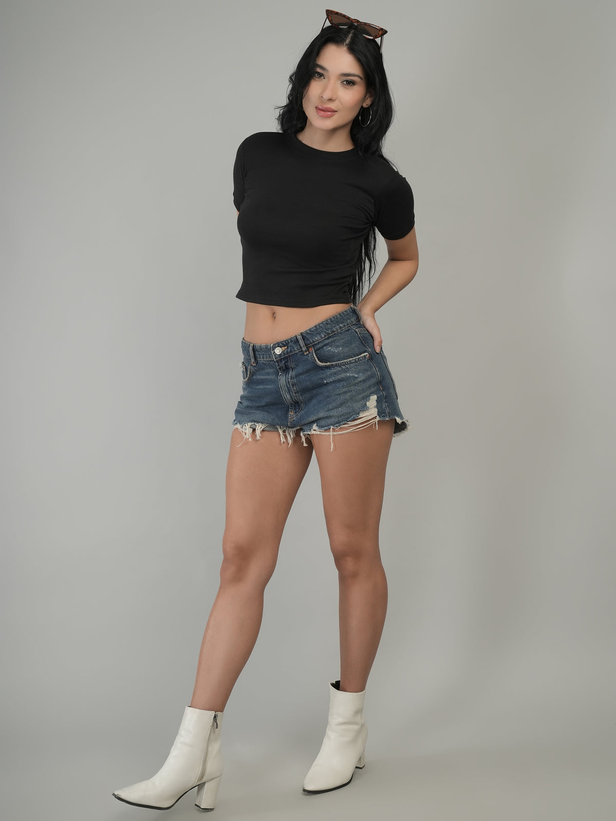 Trendy Twist Solid Crop Top