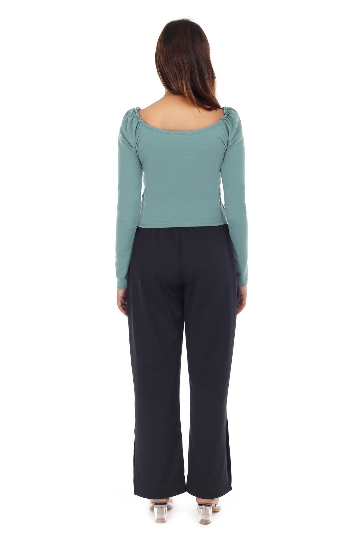Round-Neck-T-Shirt -1
