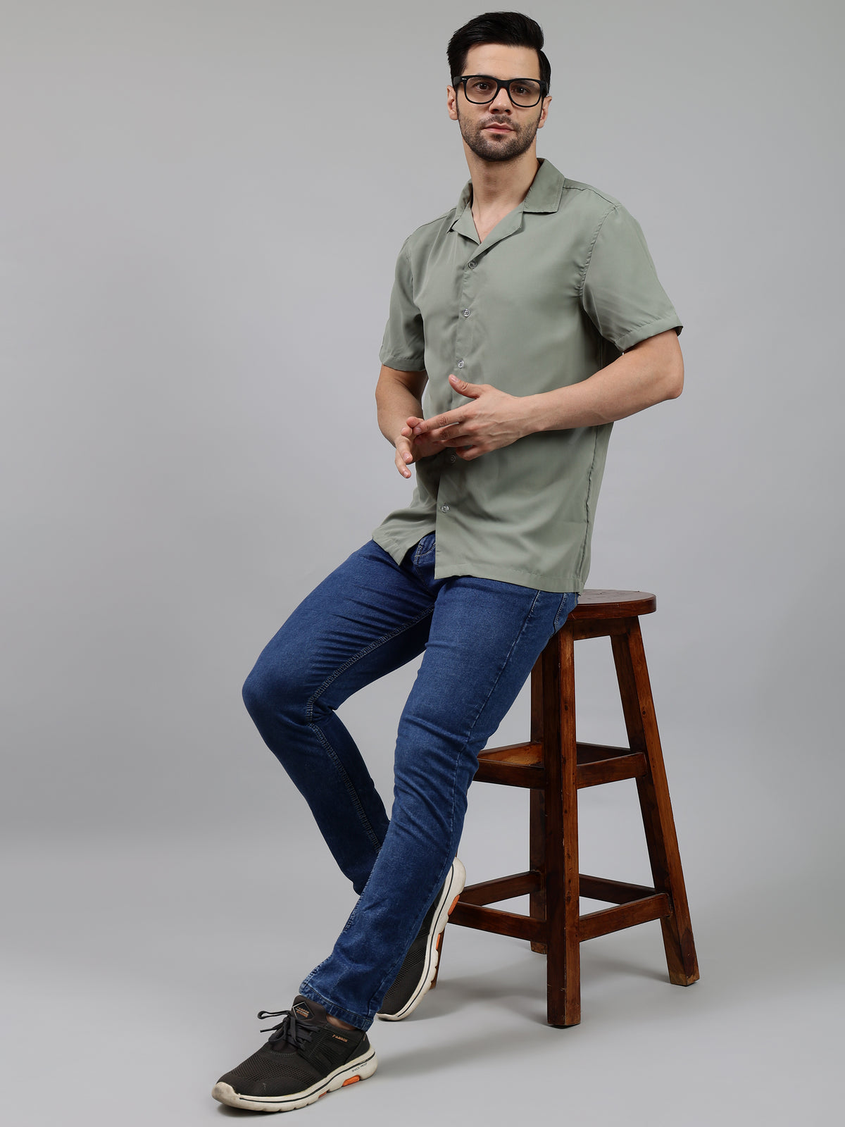 Classic Straight Fit Men's Jeans